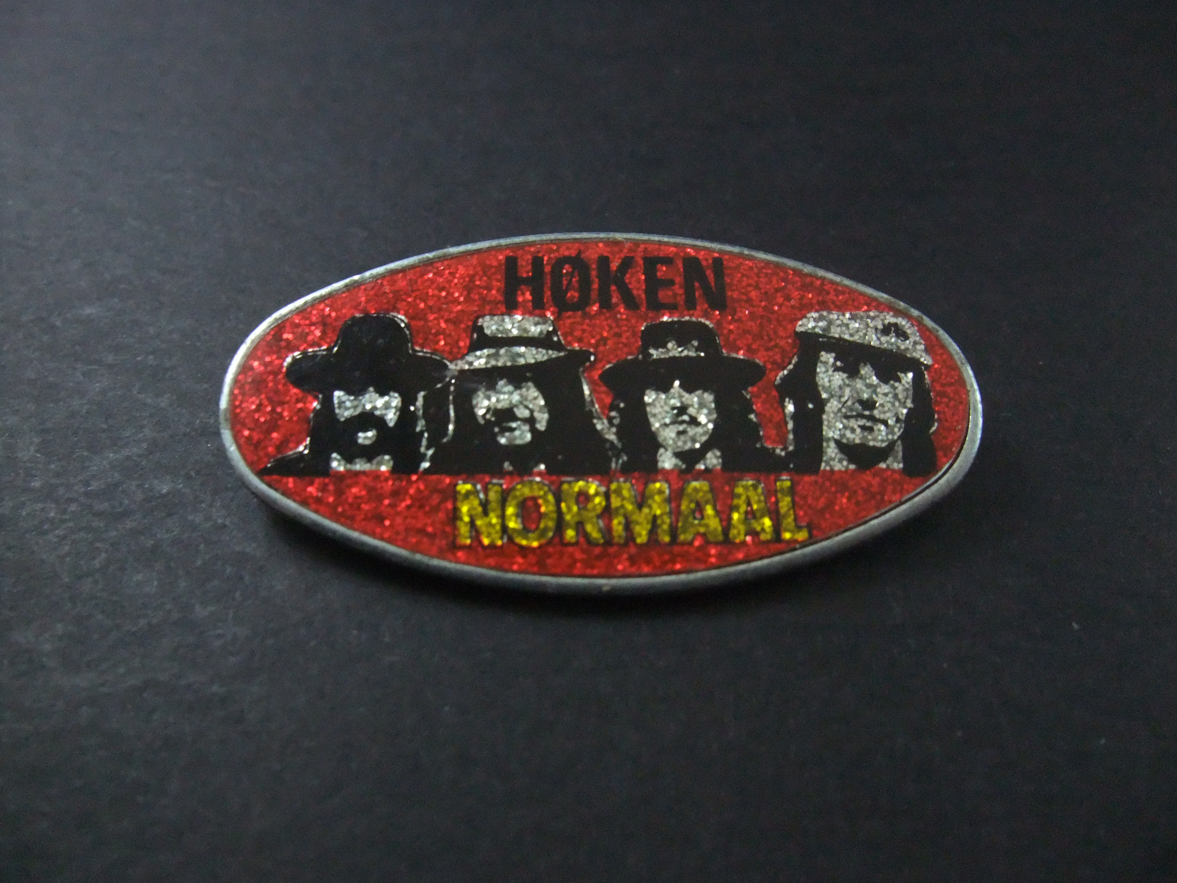 Normaal, Nederlandse rockgroep Achterhoek ( Høken)